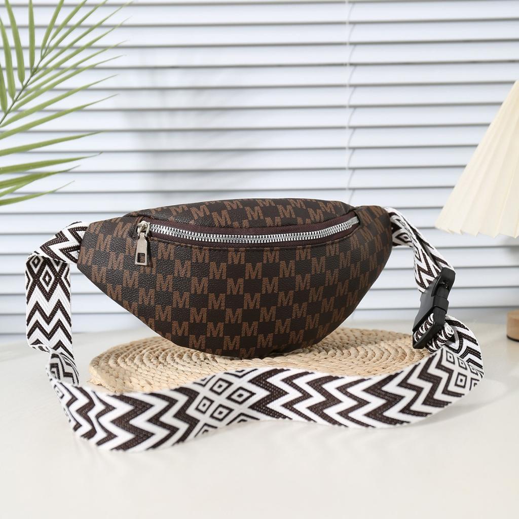 New Messenger Bag Women's Leather Simple and Lightweight Shoulder Bag Leisure Travel Unisex Mobile Phone Small Fanny Pack