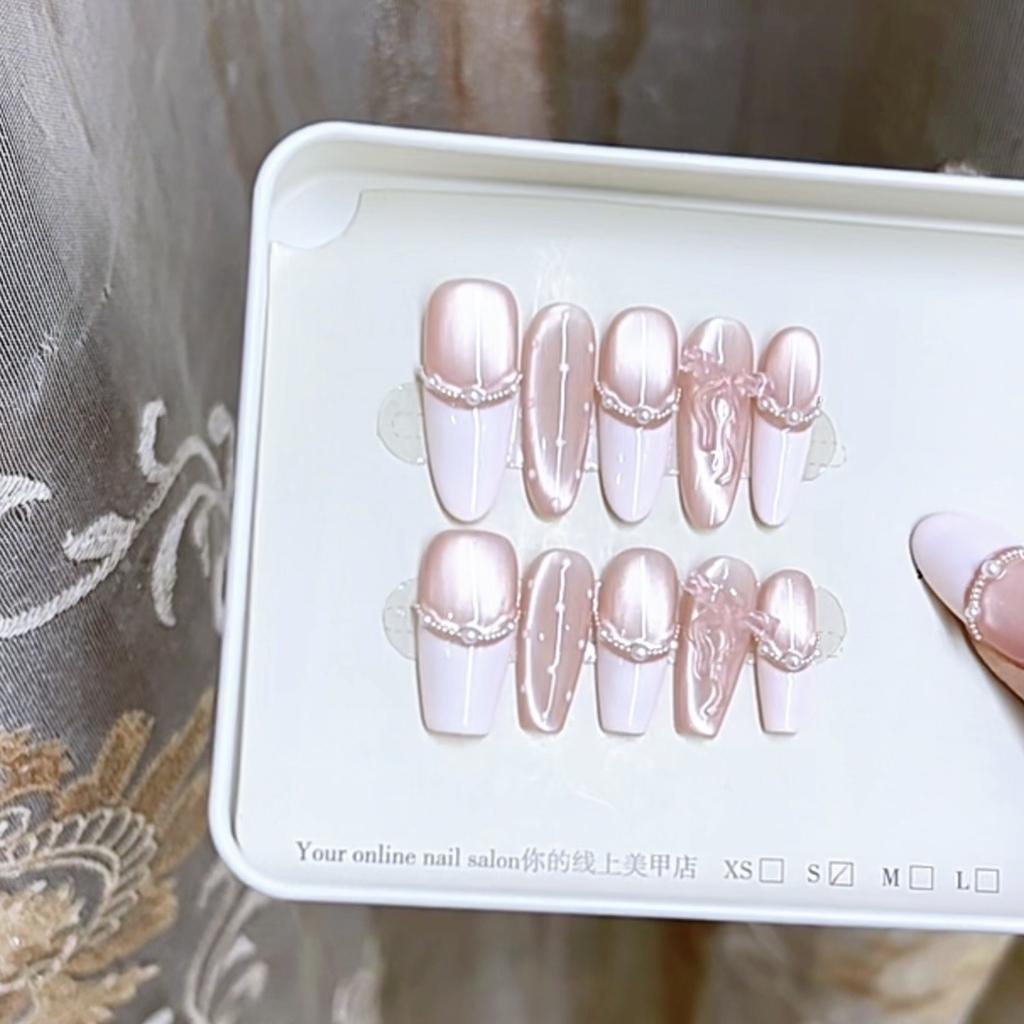 Pure Hand-wearing Armor New Style Fragrant Grandma Three-dimensional Pink Butterfly Light-chasing Cat Eye Temperament Nail Art Patch