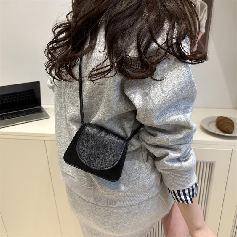 Casual versatile lightweight solid color women's shoulder bag simple and portable mini square bag lipstick bag messenger bag