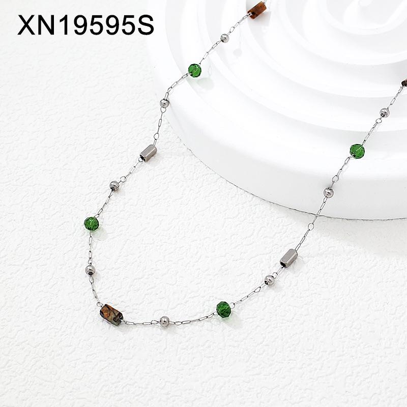 Emerald Titanium Steel Necklace: Elegant Women s Clavicle Chain for Versatile Fashion.
