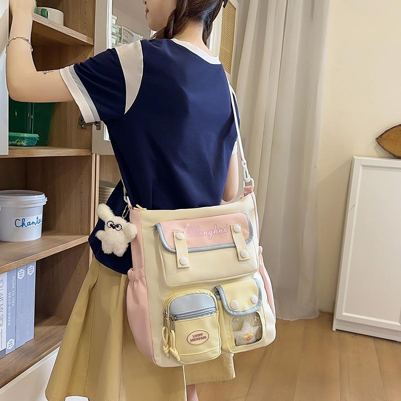 women's 2025 new cute color matching college style shoulder bag for junior high school students, large-capacity tote bag tide