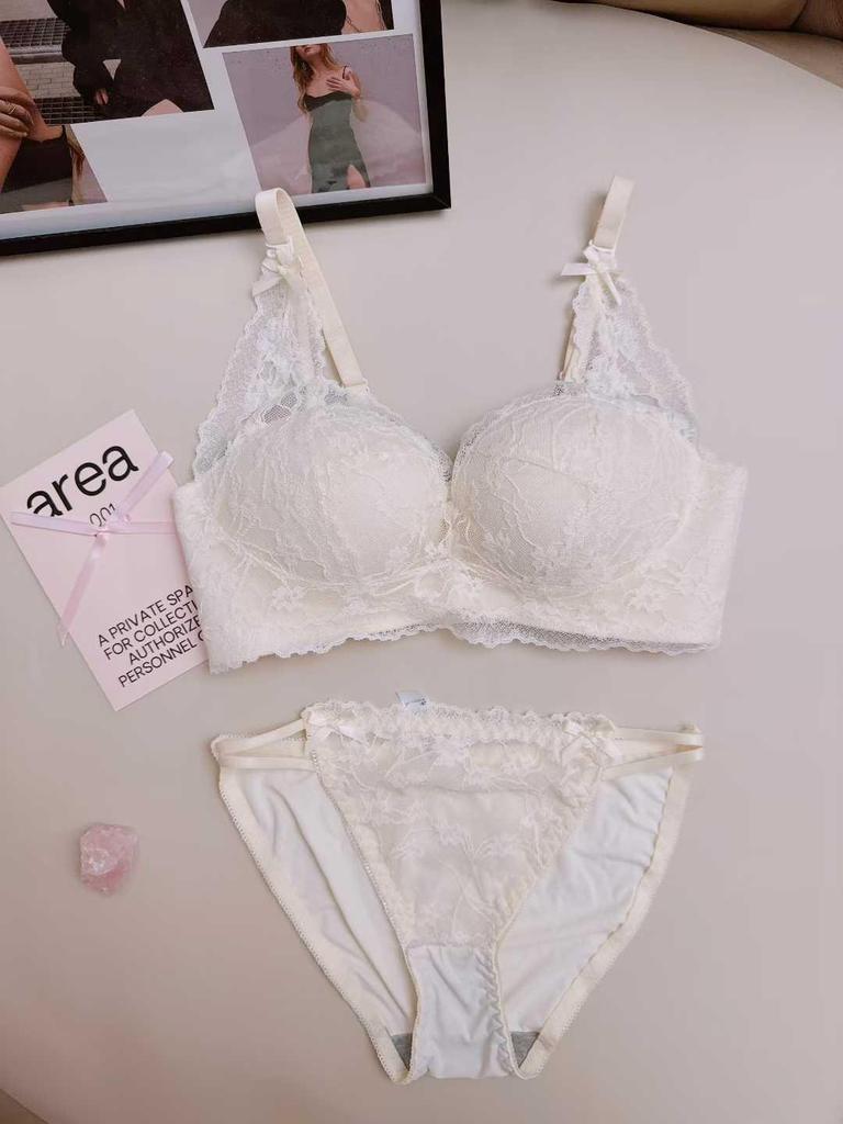 Neckholder Spitze Push-Up BH für kleine Oberweite - Bügellos & Sexy