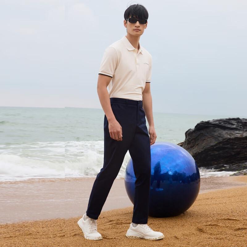 

J.Lindeberg Men s Slim Fit Breathable Trousers 524114022 S