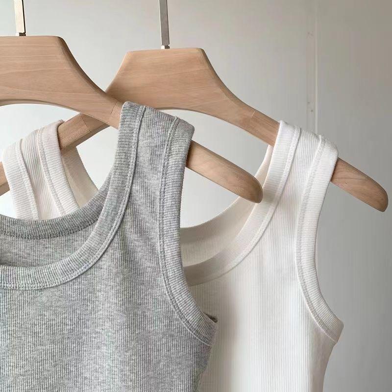 Women's High Waist Sleeveless Crop Top: Trendy, Sexy Summer Camisole with Stylish Back Design