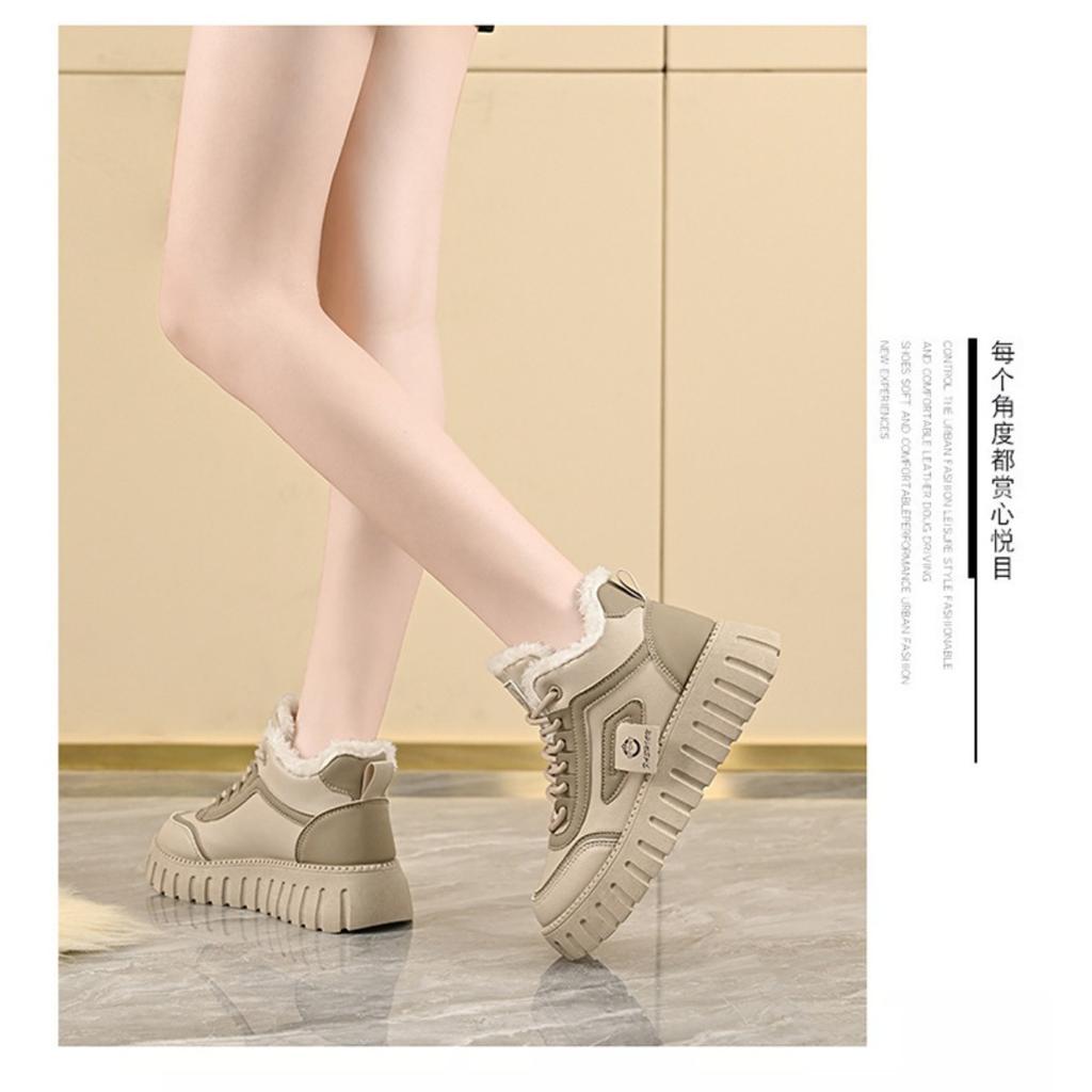 Winter Women's Shoes with Plush High Top Shoes,  Height Increasing, Thickened, Warm Cotton Shoes, Short Boots, Board Shoes, Women's Shoes