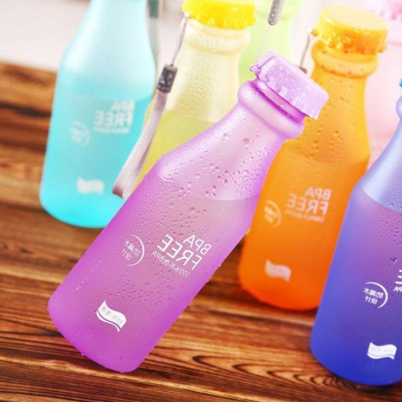 Robuste, auslaufsichere, tragbare Sport-Trinkflasche 550 ml für Radfahren und Camping