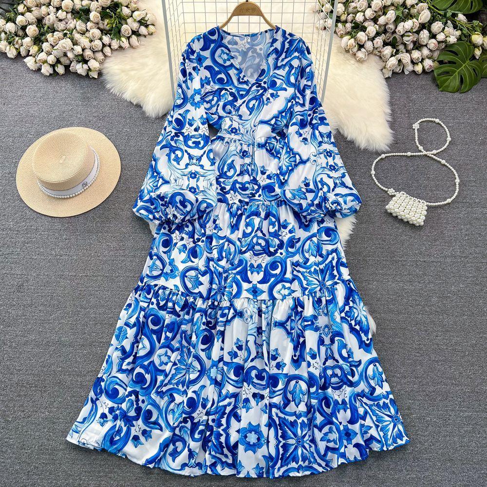 High-end Celebrity Temperament Lantern Long-sleeved V-neck Waist Thin A-word Printed Dress Elegant Pendulum Long Skirt