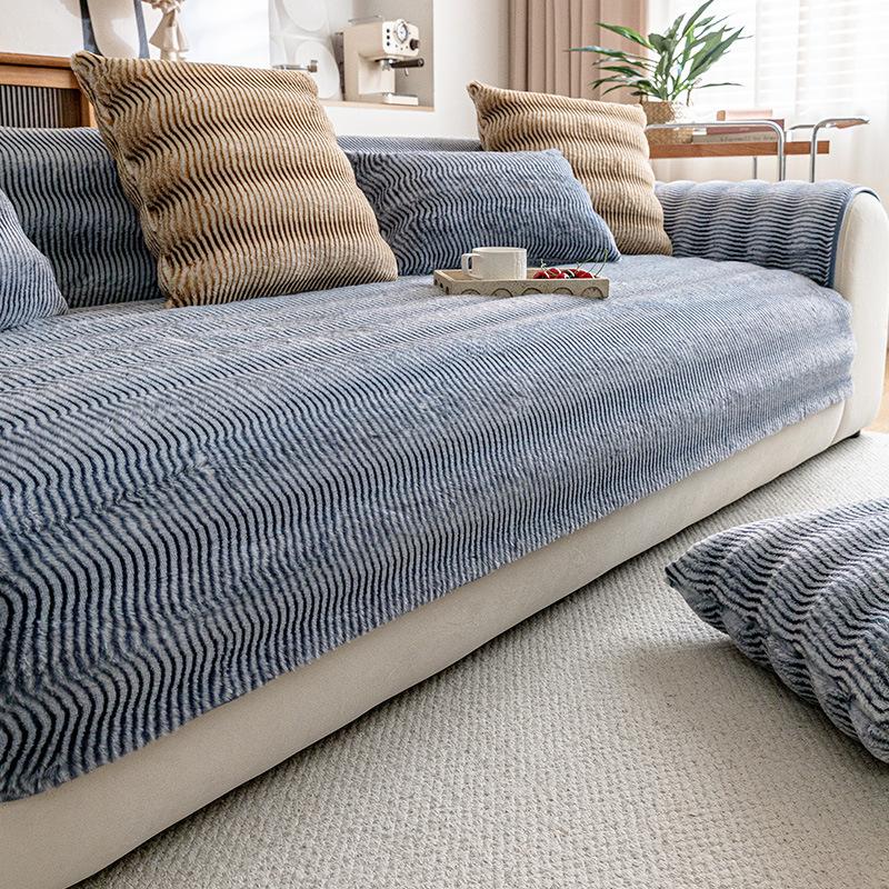 New Retro Style Thick Sofa Cover Fabric Autumn And Winter One-Piece Anti Slip Living Room Sofa Cushion Breathable And Soft