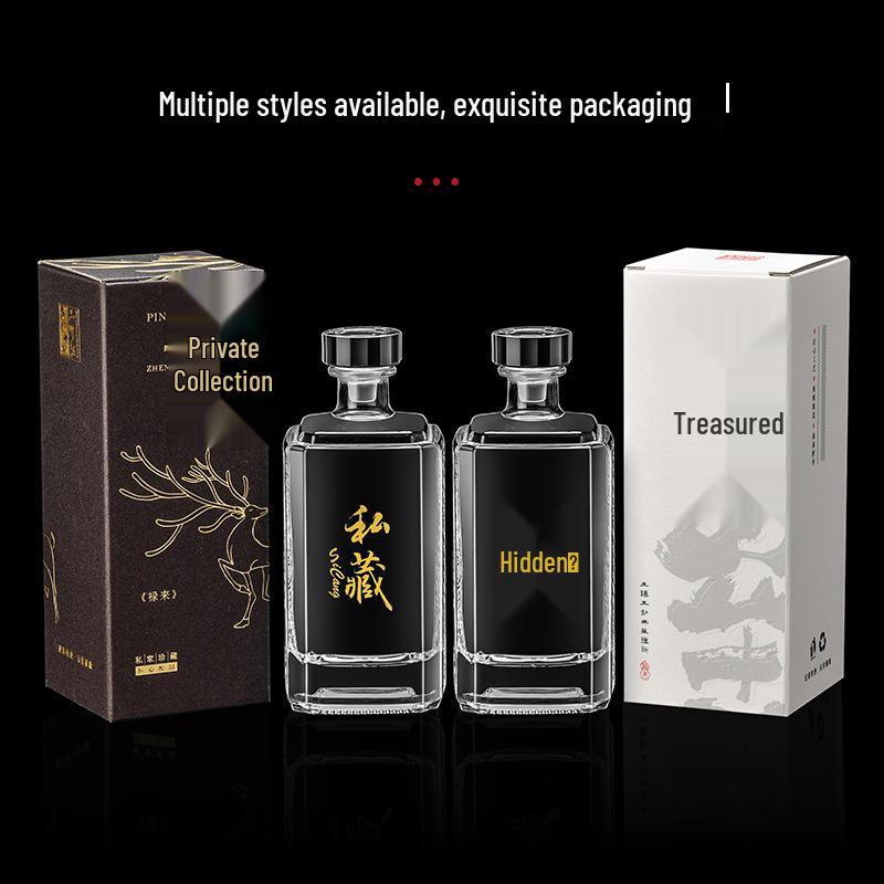 250ml/500ml/1500ml High-End Crystal White Baijiu Glass Bottle with Sealed Lid and Customizable Logo.