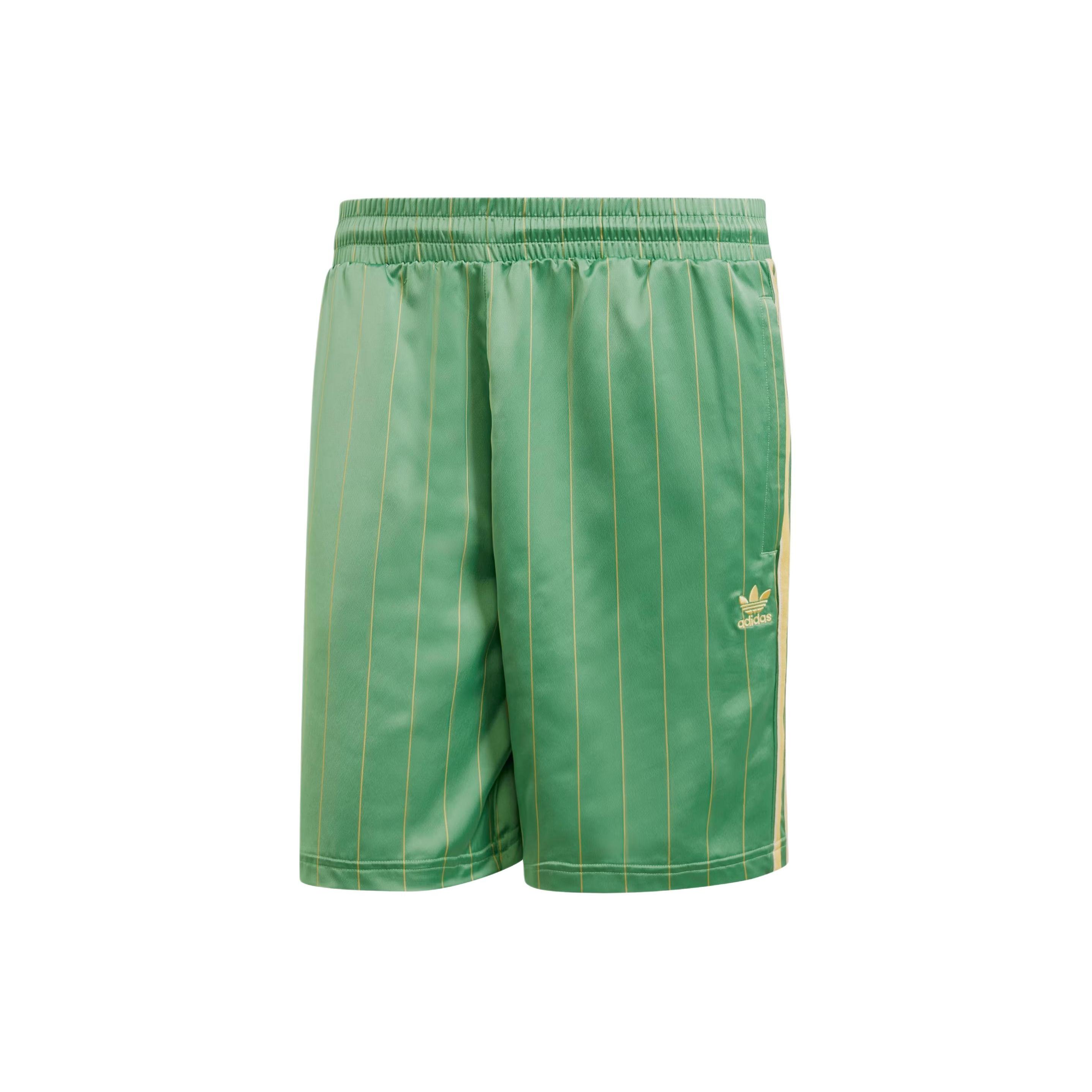 adidas Pinstripe Sprinter Shorts Asia Sizing  Green  Men s IR9389 XL