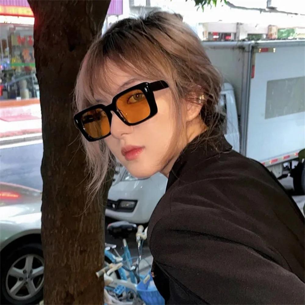 Kwadratowe duże oprawki damskie okulary przeciwsłoneczne moda luksusowe Retro Oversize klasyczne okulary przeciwsłoneczne w stylu hip-hop UV400 nit projekt żółte soczewki