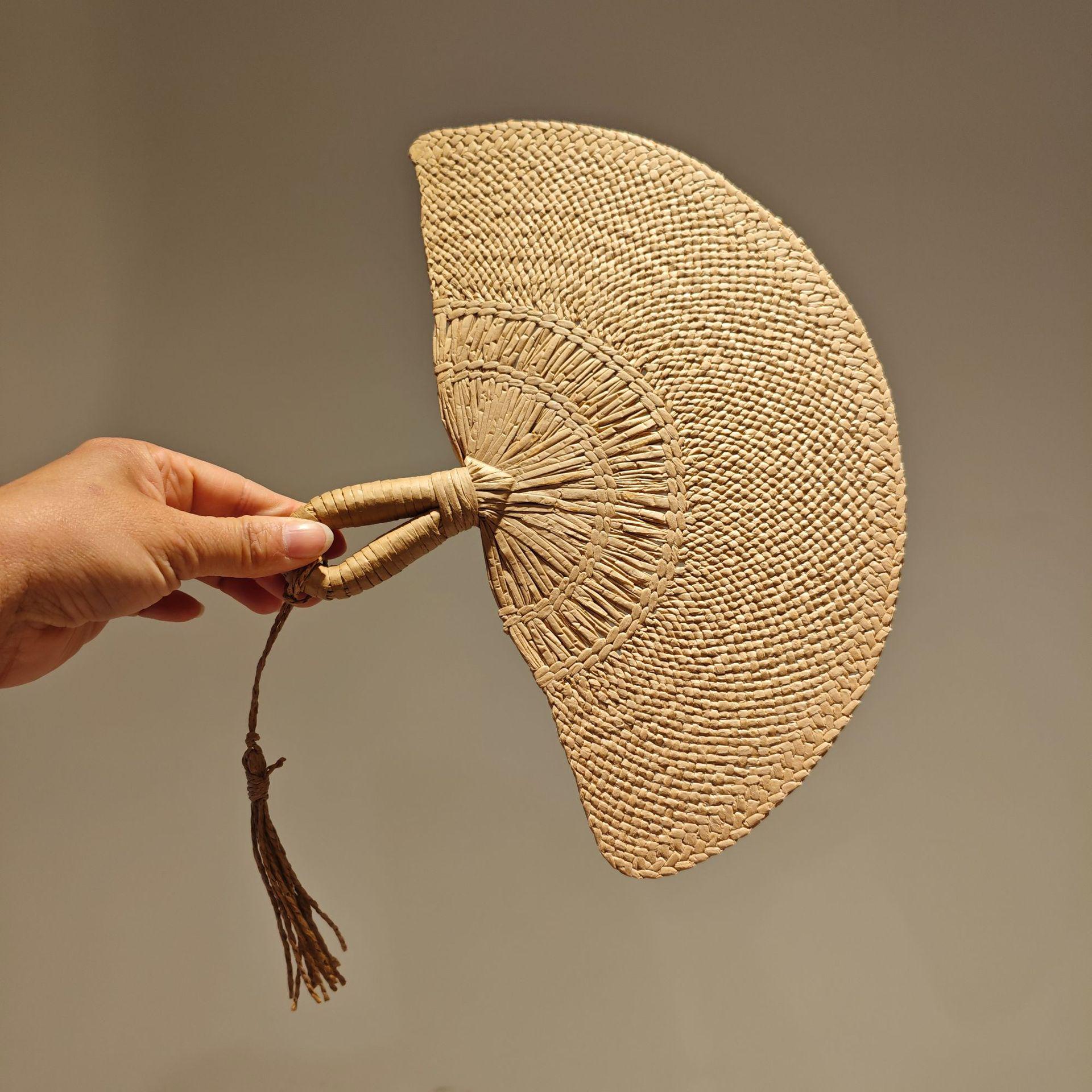 

Sichuan Handmade Woven U-Shaped Handle Craft Fan 28cm x 22cm