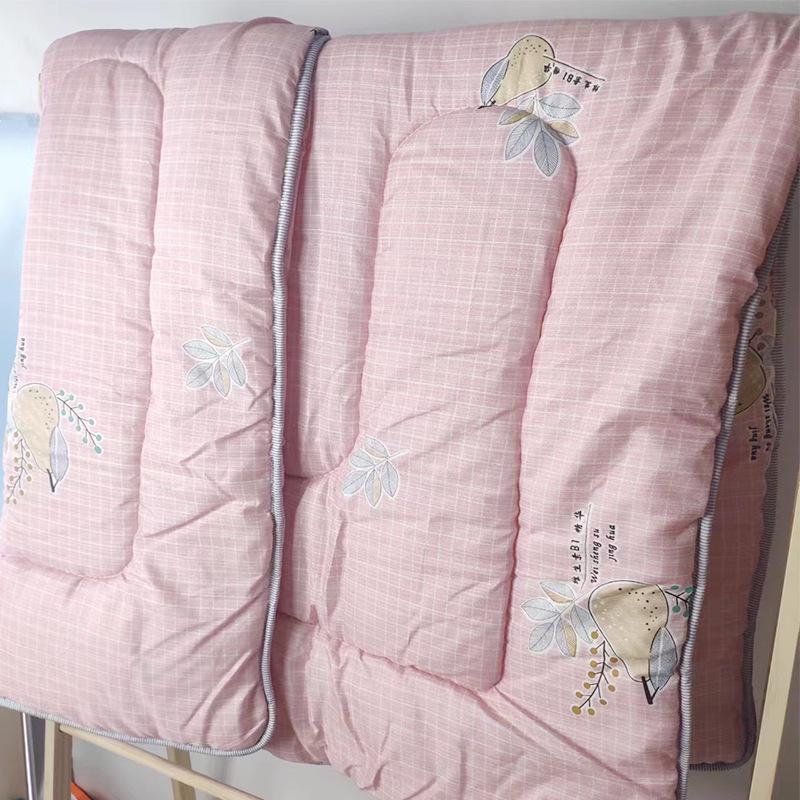 Silk Cotton All-Season Quilt for Hotels and Guesthouses 1.5m x 2m