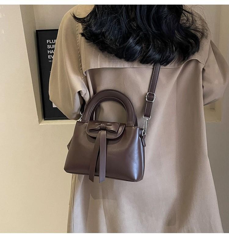 Stylish Butterfly Bow Handbag Autumn Winter Women 2023 New Trend Bucket Bag