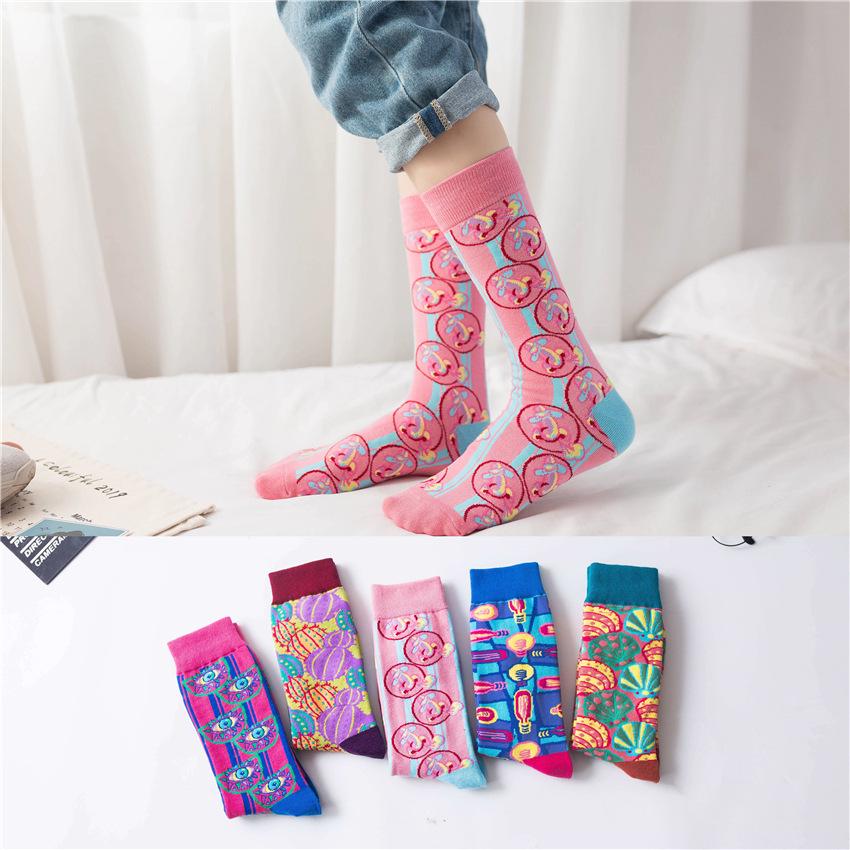 Retro Color-Block Mid-Calf Socks: Trendy Unisex Cartoon Shell Design, Bright and Stylish for Couples