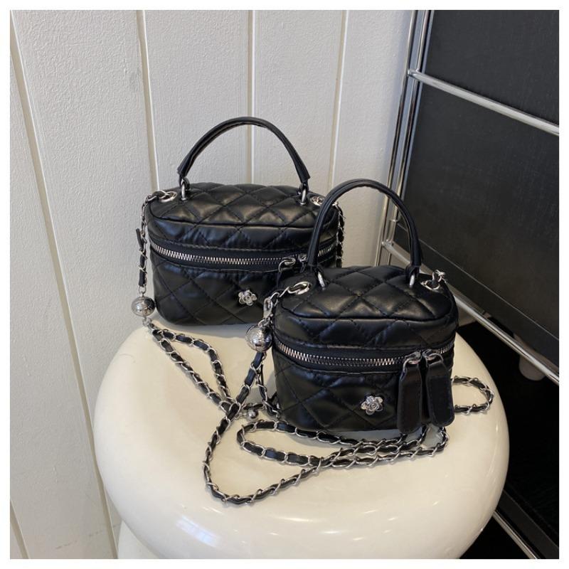 

Женская сумка ромбовидная цепочка ручная сумка для поездок на работу простая и универсальная на плечо сумка-мессенджер сумка-ведро Small чёрный