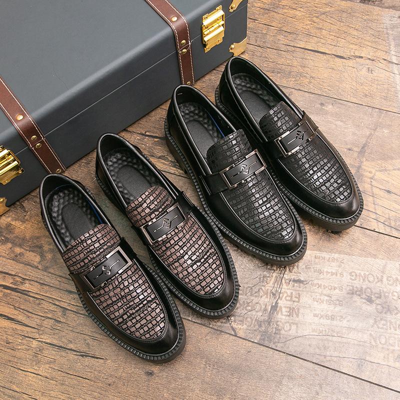 2025 summer new leather shoes men's high-end business casual shoes breathable men's leather shoes men's one-pedal lazy shoes