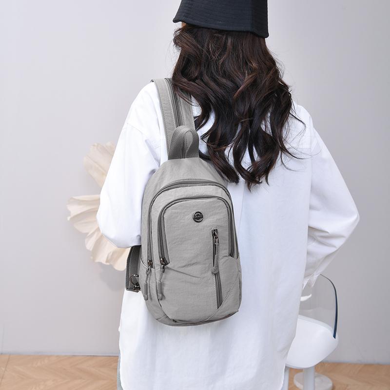 Brusttasche Leichte wasserabweisende Nylon-Tasche Umhängetasche Handtasche Multifunktionaler Damen-Rucksack