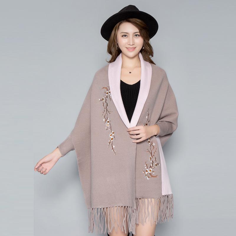 

Korean Style Embroidered Shawl Cape: Versatile Knit Scarf for All Seasons 190x70 CM хакі/рожевий