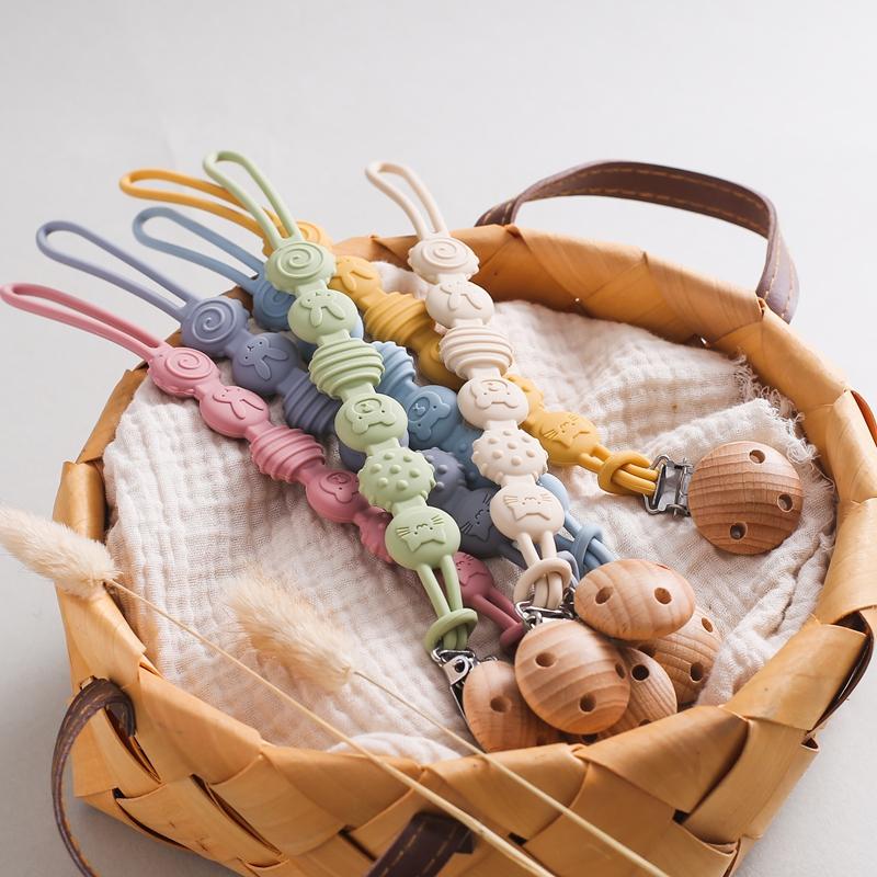 Beech Wood Pacifier Clip Silicone Chain Anti-Drop Baby Accessories Pacifier Chain Nipple Holder Nipple Clip Cartoon Dummy Holder