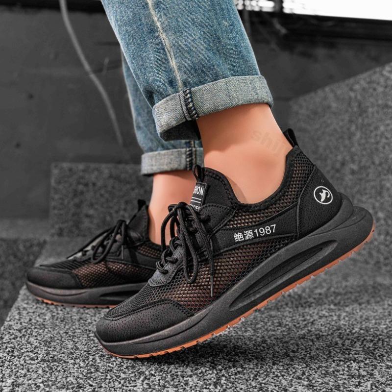 Men Casual Sneakers Mesh Breathable Comfortable Trend Board Shoes Men Fashion Outdoor Sports Shoes Men New Running Shoes