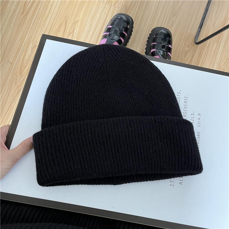Hat women's autumn and winter wool hat trendy plain cold hat pullover hat solid color versatile knitted hat confinement hat
