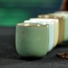 Japonský Longquan Celadon čajový šálek Kung Fu čajová sada Keramický kreativní kancelářský šálek na vodu Ručně vyráběná porcelánová čajová miska Dárkové nádobí