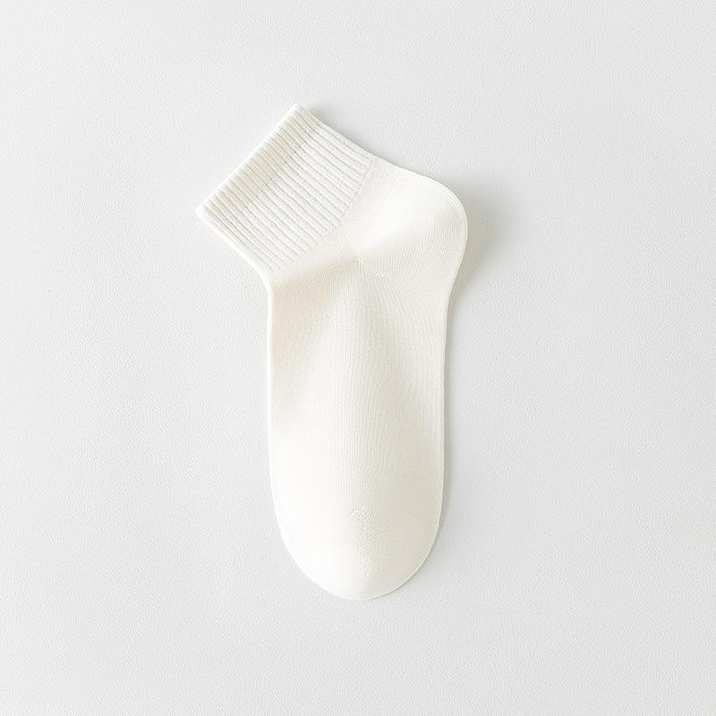 

Женские летние носки-след из чистого хлопка с антибактериальным дезодорантом и влагоотводящим эффектом 1 pair белый