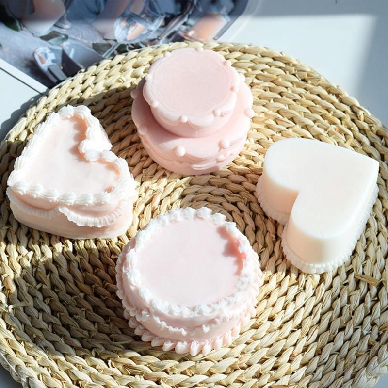 Heart-shaped Cake Molds Double-layer Cake Resin Silicone Moulds DIY-Decor