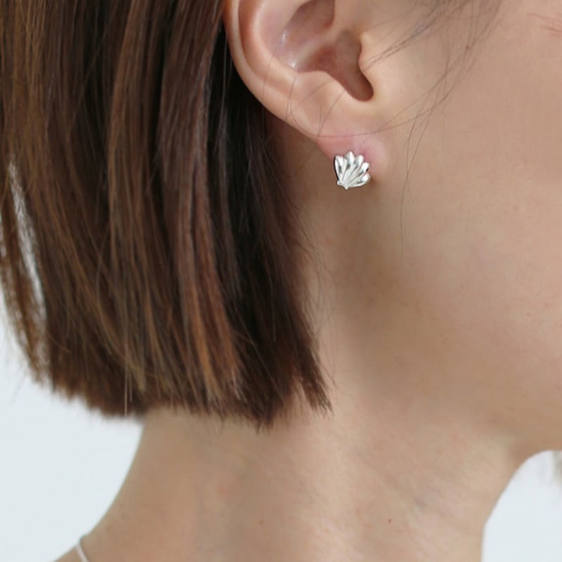 

eveningbell [silver925] Bada earrings (silver) Silver