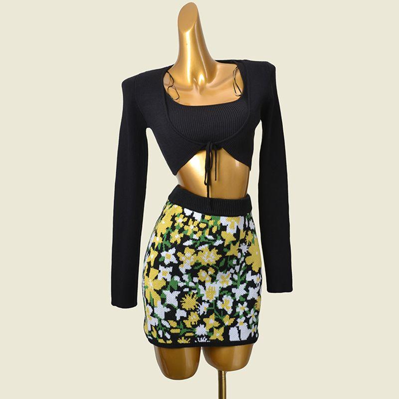 

Горячий костюм-тройка в европейском и американском стиле: короткий топ на бретелях + кардиган с длинными рукавами на завязках + юбка-карандаш с вышивкой в виде цветов Vest + Outwear + Skirt S/M