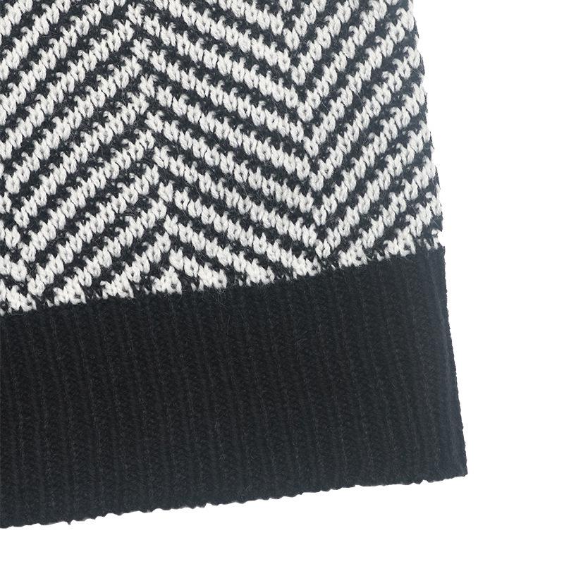 2026 Fall/Winter Retro Striped Off-Shoulder Lantern Sleeve Sweater for Women