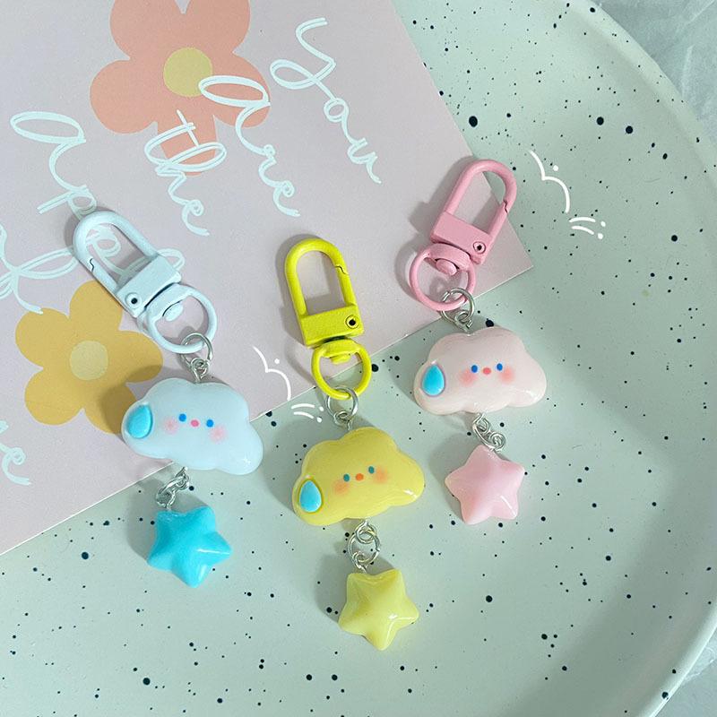 Llavero de Nube Estrella Colorida Lindo de Dibujos Animados Llavero de Pentagrama Para Funda de Auriculares Bolso Encanto Colgante Llavero Joyería Regalos
