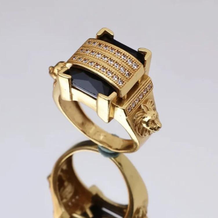 Men's Gold-plated Black Diamond Ring, Lion Head Men's Ring, Domineering Point Diamond Punk Jewelry.