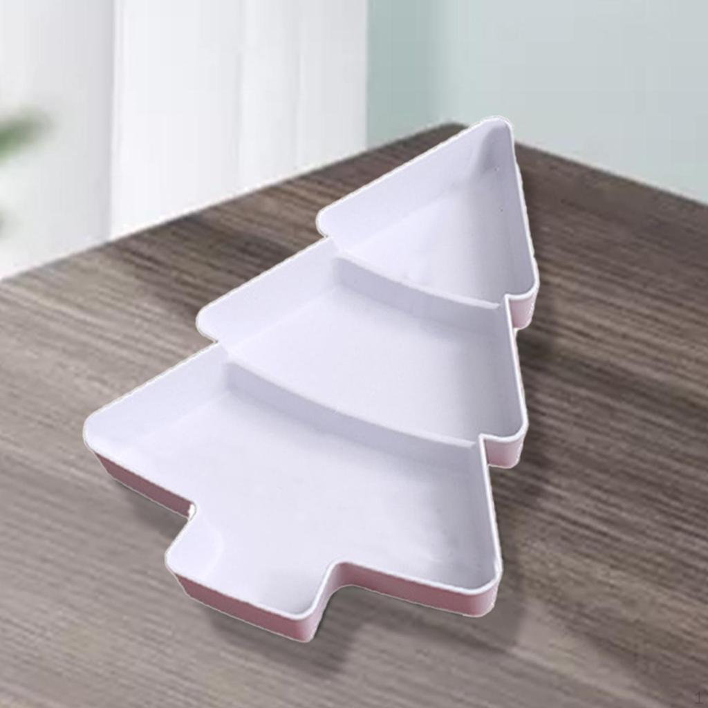 Tava de servire cu nuci si bomboane in forma de Craciun Gustare creativa Salata de fructe