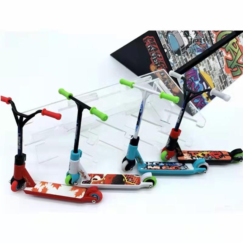 Novità Divertente Interattivo Mini Scooter da Dita Giocattolo Stunt da Dita Skate Skate Scooter Dita Interattivo Genitore-Figlio Regalo di Festa