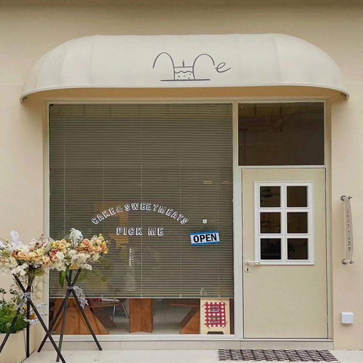 French Curved Trapezoidal Sunshade Awning for Doors and Windows