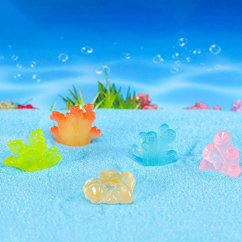 Mini Luminous Marine Animals Figurine Jellyfish Coral Octopus Shark Micro Landscape Ornament Fish Tank Aquarium Decoration