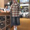 Unisex American Retro Washed Wide-Leg Denim Shorts – High Street Distressed Casual Style for Summer.