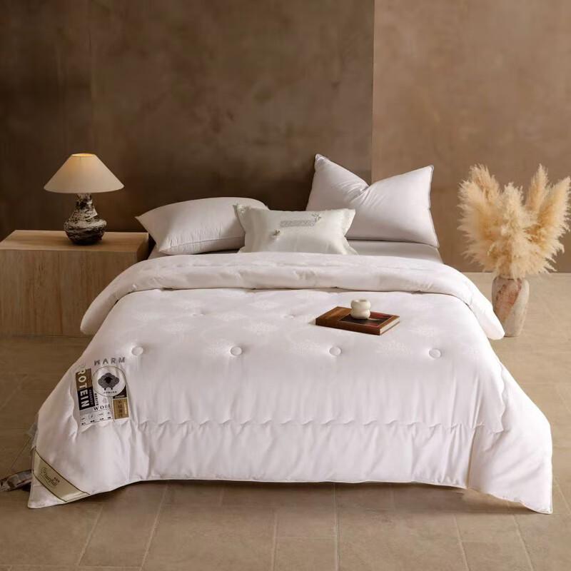 

Pierte Polo Noble Cashmere Protein Quilt