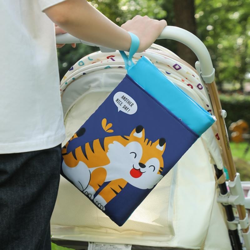 23*33Cm Borsa per Pannolini Impermeabile Doppio Uso Asciutto e Bagnato Borsa Porta Pannolini a Doppia Tasca con Cerniere Borsa da Viaggio Porta Trucco