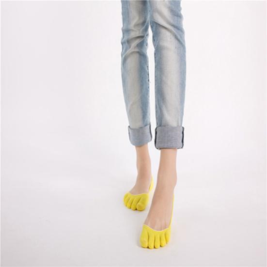 Women Ankle Invisible Non Slip Cotton Silicone Hosiery Five Finger Toe Socks