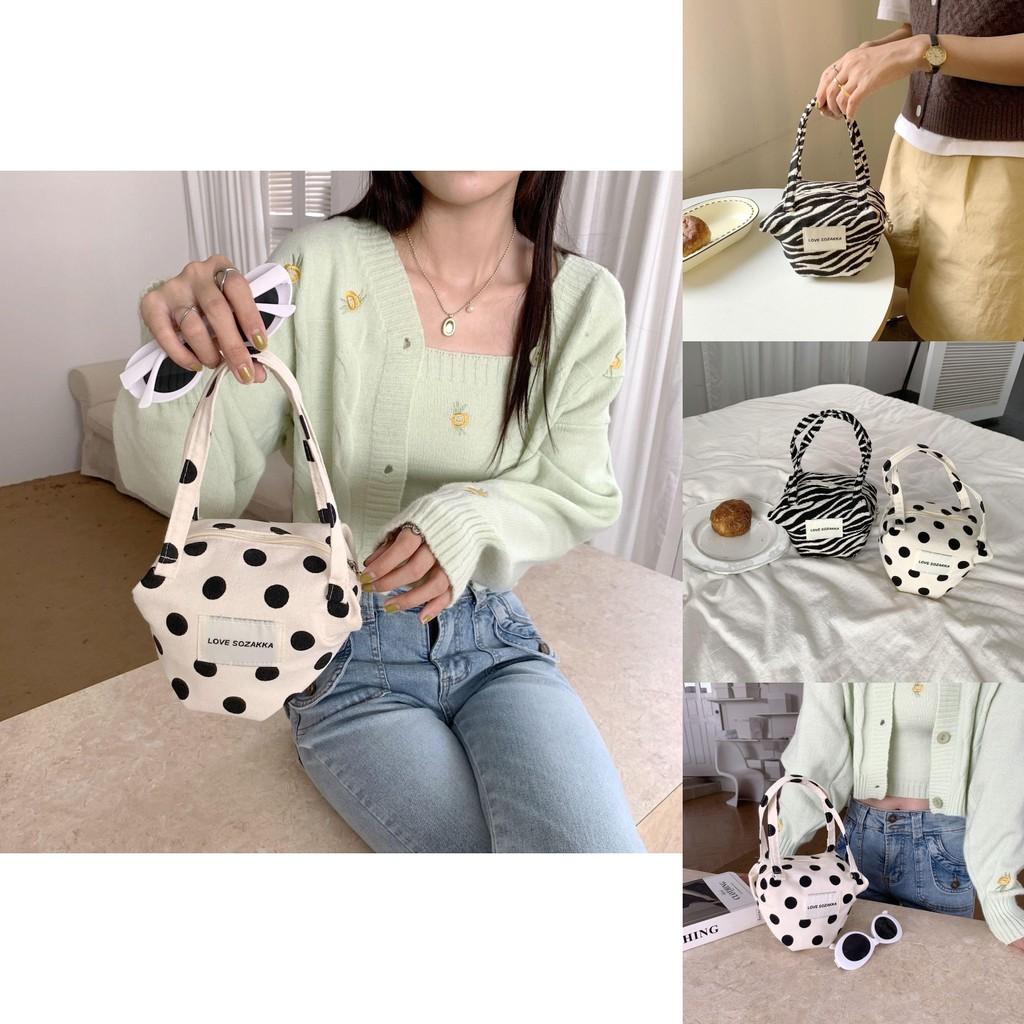 Vintage Inspired Colorful Polka Dot Handheld Tote Bag Elegant Design For Everyday Chic