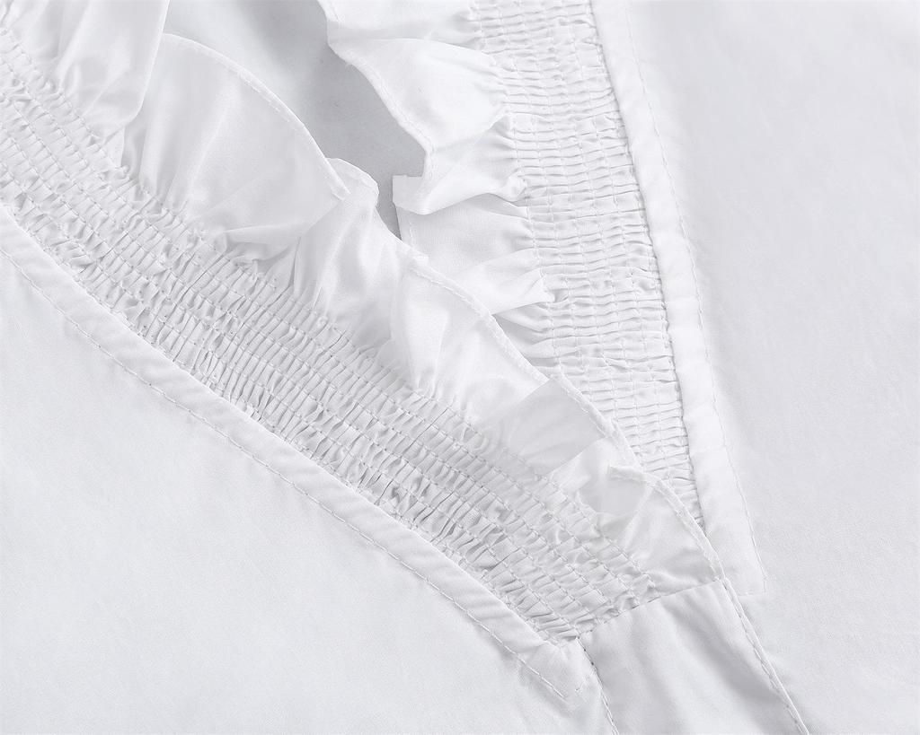 Ruffled Edge Cotton Deep V-Neck Fake Collar for Girls – Decorative Collar for Sweaters and Cardigans (White, Autumn/Winter)