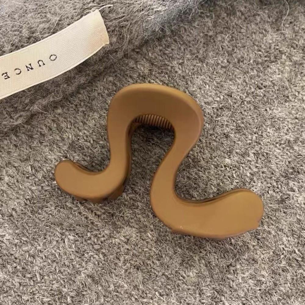 Matte Finish Shark Clip Casual Ponytail Clip Simple Acrylic Hair Claw Daily