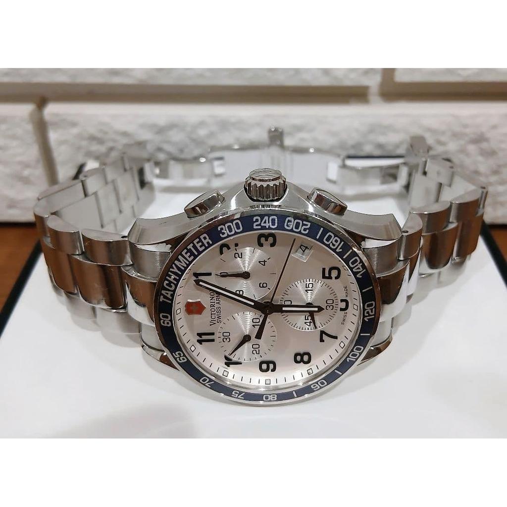 Used VICTORINOX/chronograph Wristwatch/battery Replaced May 4, 2020/operation Normal