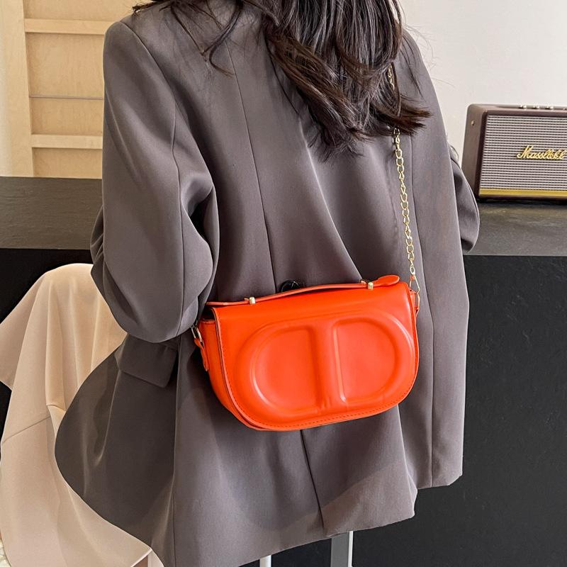 Bag Crossbody Women's Bag New Summer Textured Shoulder Bag Niche Design Chain Retro Square Bag