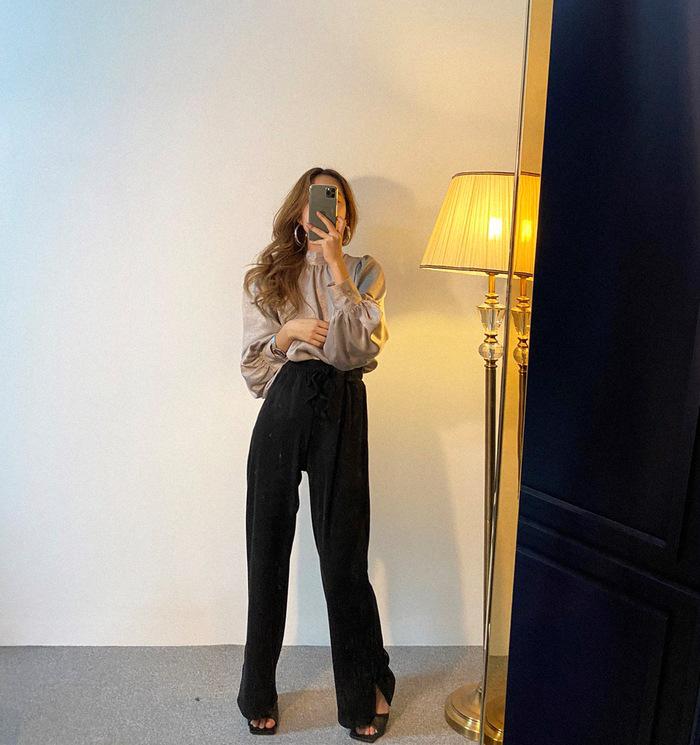 RHGD Early Autumn French Retro Loose Silk Shirt - Versatile Fashionable Design