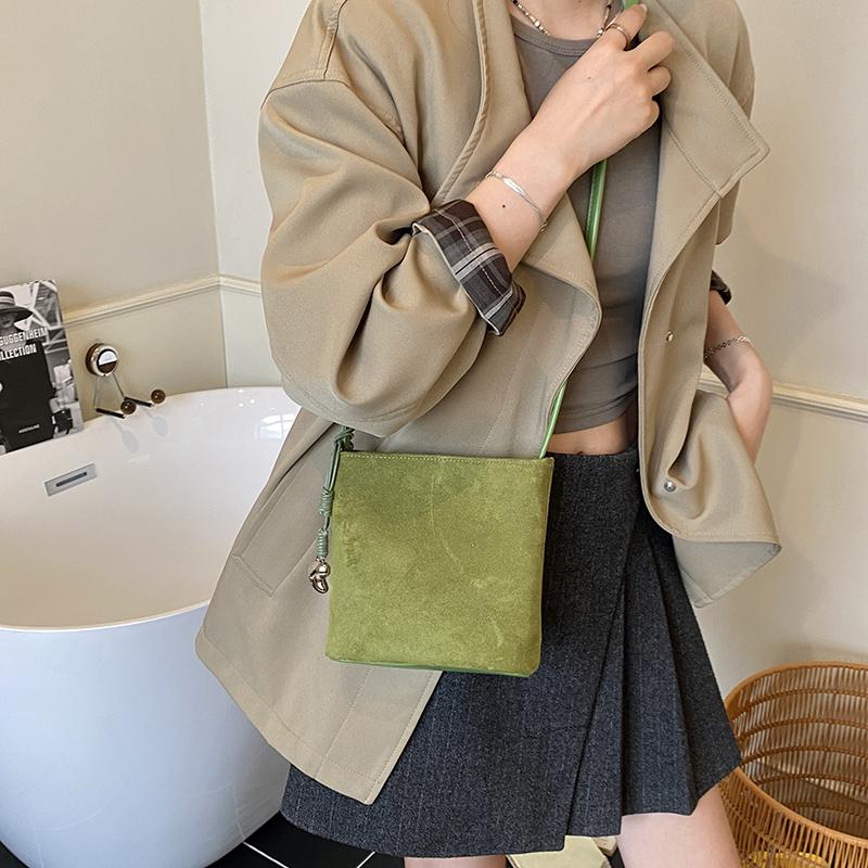 Stylish Design Exquisite Faux Suede Square Shoulder Bags Solid Zipper Persality 2026 Autumn Winter New Armpit Bags for Women