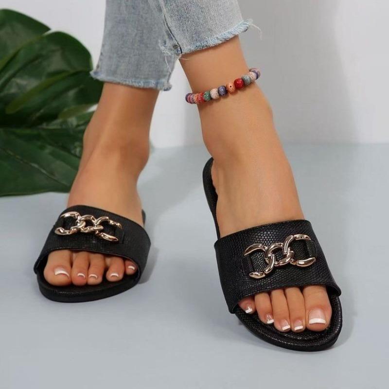 Large size 35-43 summer new lazy outer wear flat-bottomed slippers women's fashion metal buckle versatile